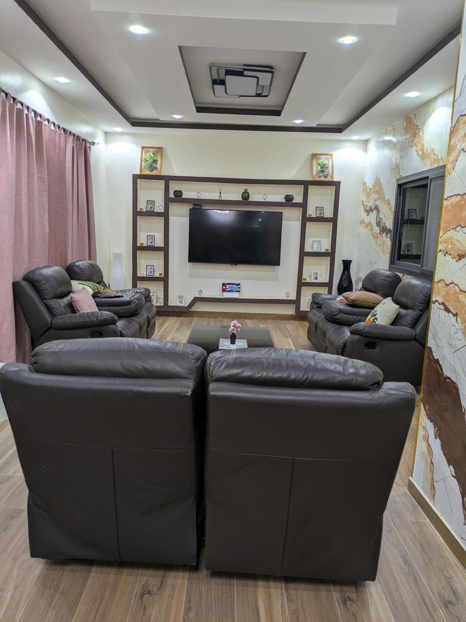 Villa Hawa, Decor Unique & Piscine 索蒙 外观 照片