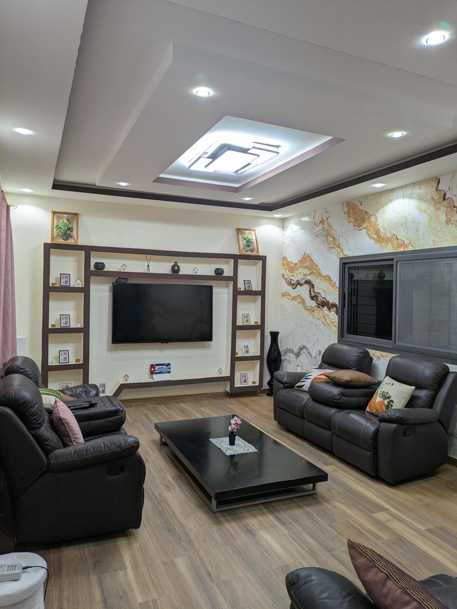 Villa Hawa, Decor Unique & Piscine 索蒙 外观 照片